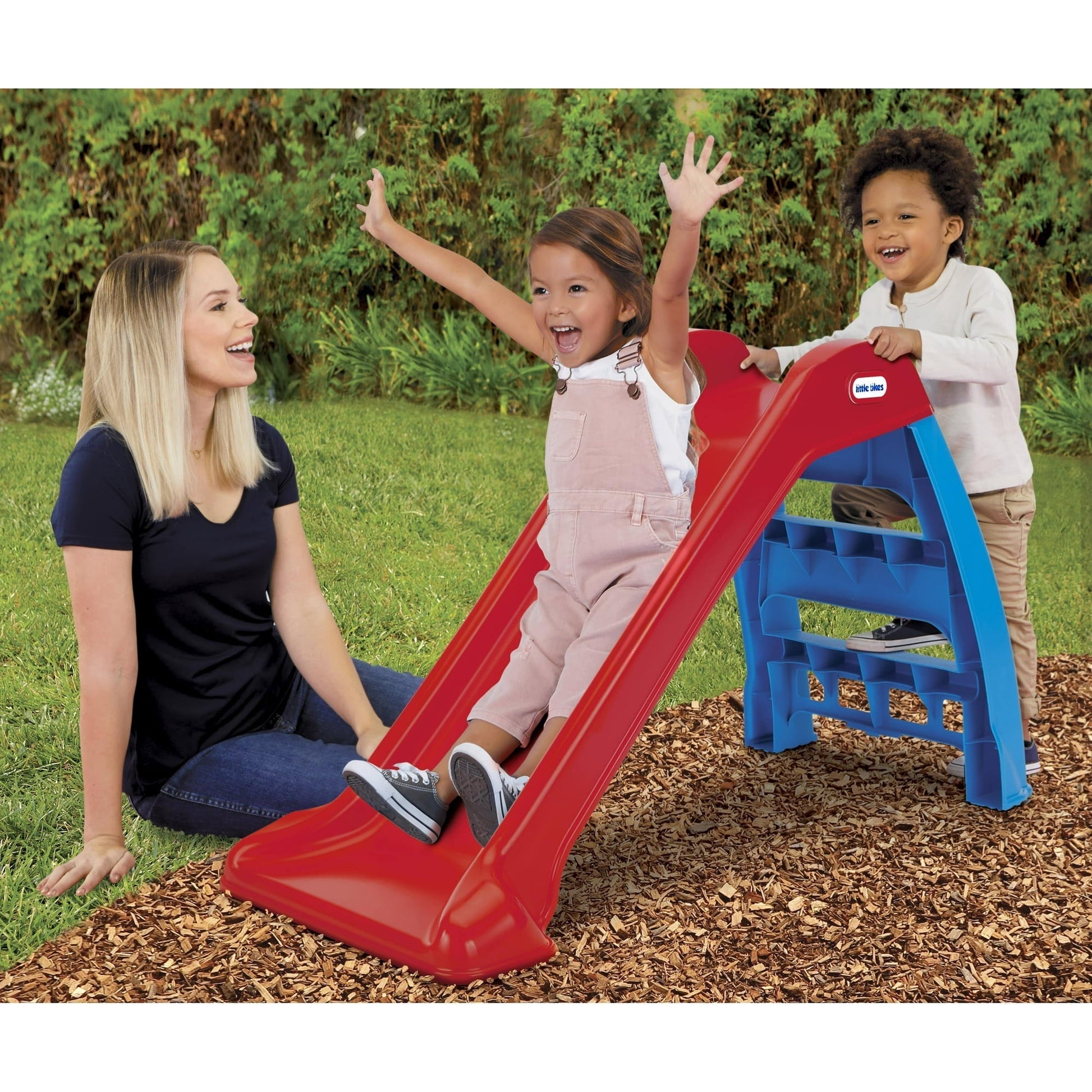 Little Tikes First Slide, Easy Set Up Playset, Indoor Outdoor Backyard, Easy to Store, Toy for Toddler, Kids, 18 Months